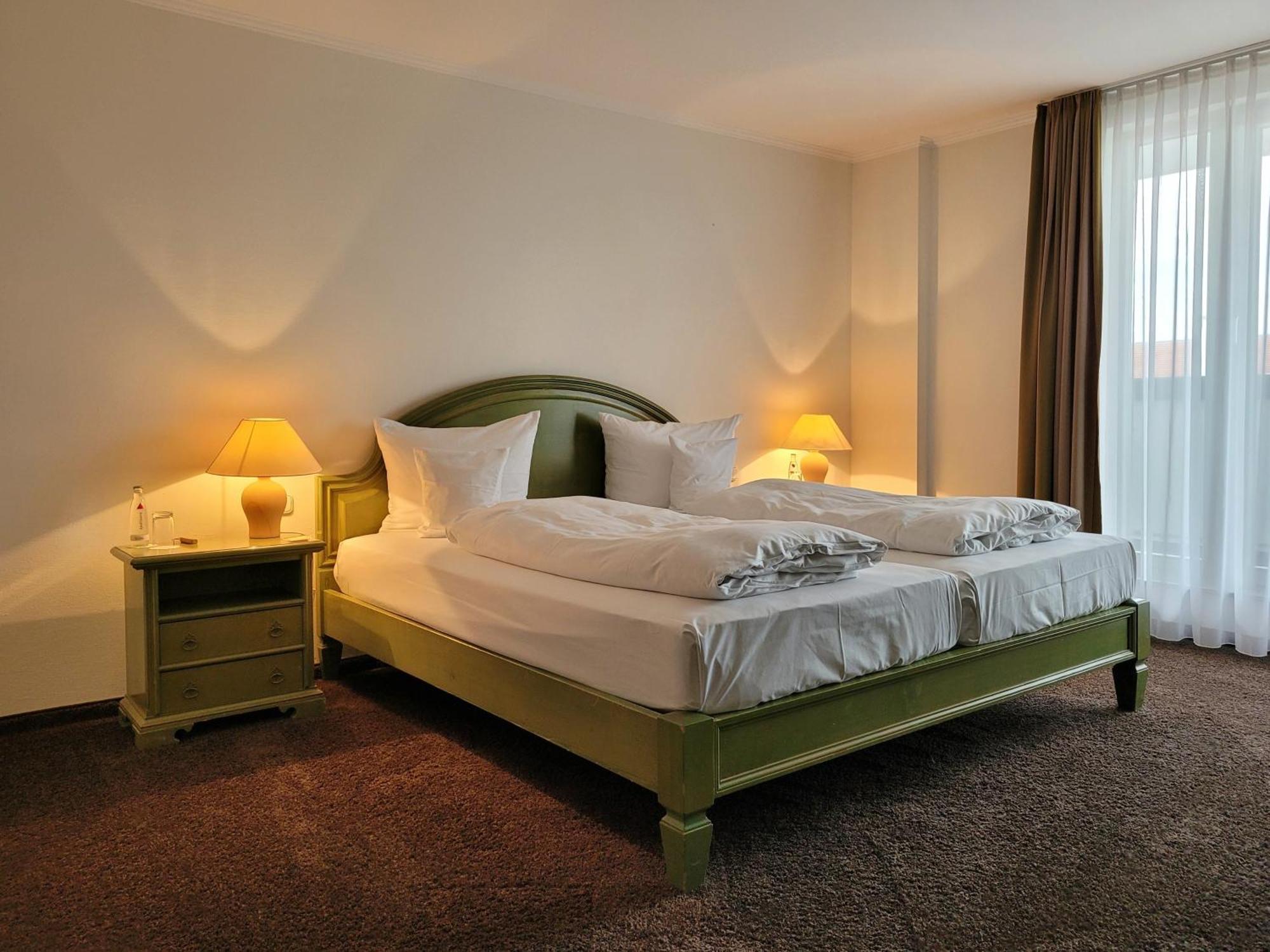 Hotel Herzogspark Herzogenaurach Room photo